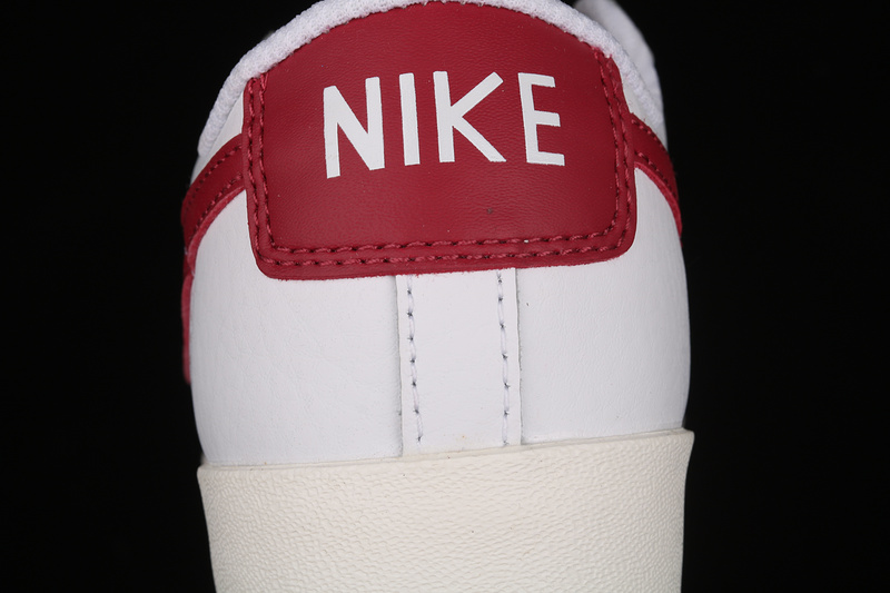 Blazer Low Leather White/White/University Red 27