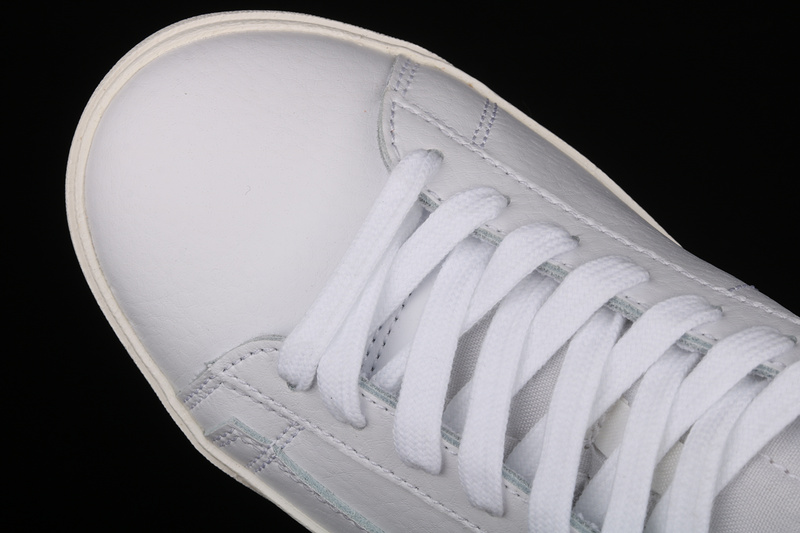 Blazer Low Leather White/White/Green Spark 11