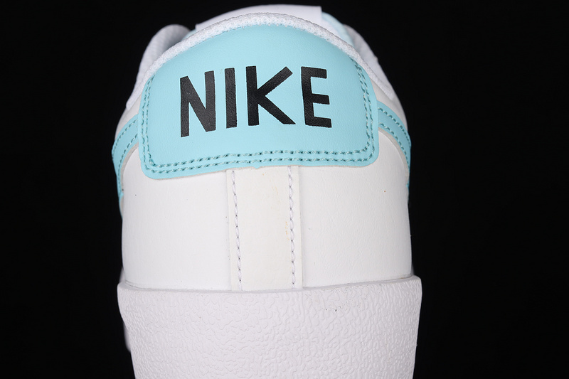 Blazer Low 77 Gs White/White/​White/Copa 3