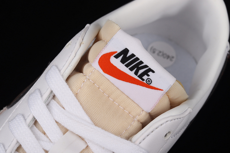 Blazer Low 77 Vintage Summit White/Sail/White/Chocolate 9