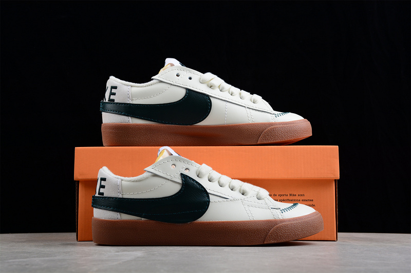 Blazer Low Jumbo White/Dark Green-Gum 3