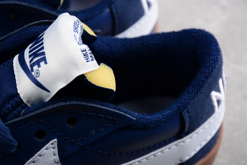 Blazer Low Jumbo White/Navy Blue/Gum 7