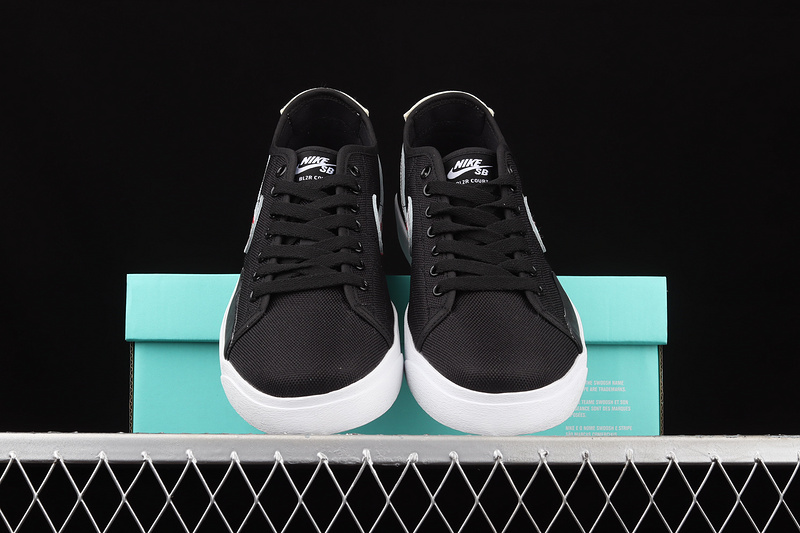 Sb Blazer Court Daan Van Der Linden Black/Black/White 13