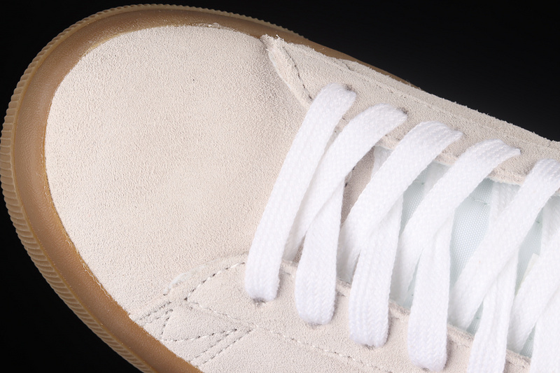 Sb Zoom Blazer Low Pro Gt White/Black/Gum 31