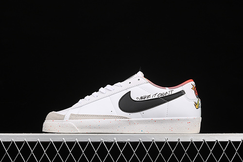 Blazer Low 77 Vintage Make It Count White/Black/Sail/Turf Orange 25