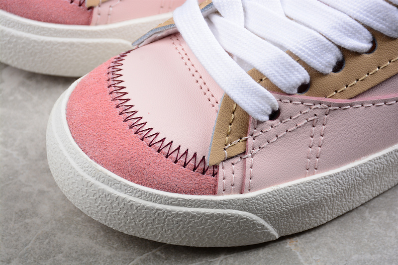 Blazer Low 77 Jumbo Pink/White/Brown 17