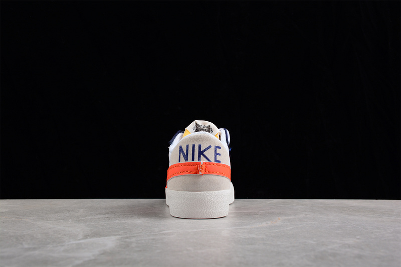 Blazer Low Jumbo White/Sail-Dark Sapphire Blue-Safety Orange 19