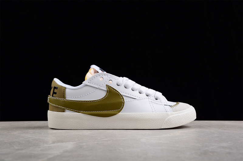 Blazer Low 77 Jumbo White/White/Brown 11