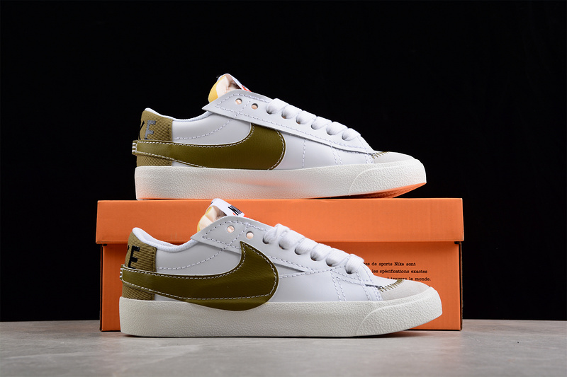 Blazer Low 77 Jumbo White/White/Brown 21