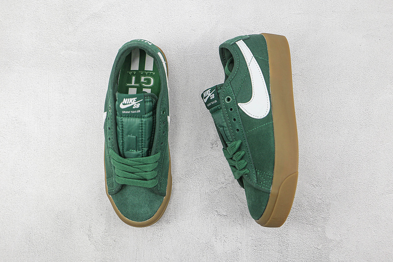 Blazer Low Gt Sb Green/Green/White 9