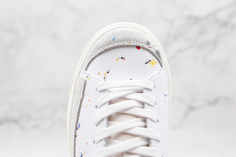 Blazer Low 77 Paint Splatter White/White/Sail/Black 7