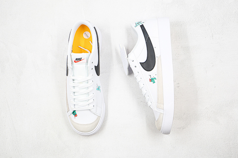 Blazer Low 77 Gs The World Is Your Playground White/Bright Crimson/Black 11