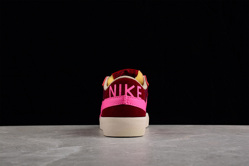 Blazer Low 77 Jumbo Burgundy/Hot Pink/Beige 19