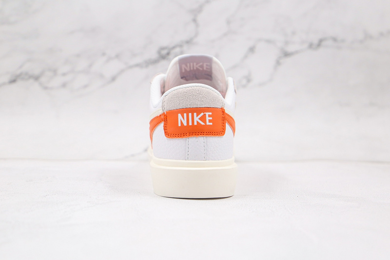 Blazer Low X Sacai White/Orange-Grey 5