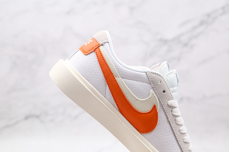 Blazer Low X Sacai White/Orange-Grey 7