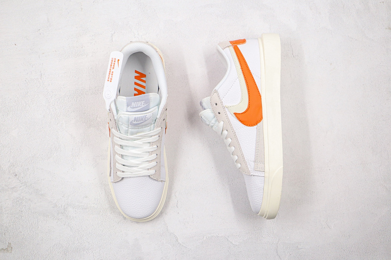 Blazer Low X Sacai White/Orange-Grey 17