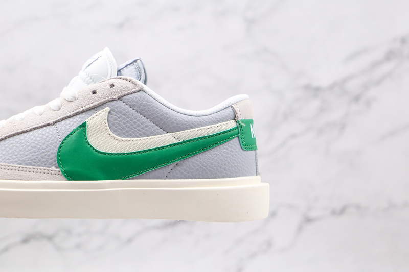 Blazer Low X Sacai Wolf Grey/Green/Beige 19