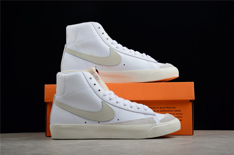 Blazer Mid 77 White/Light Bone-Sail 3