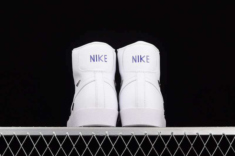 Blazer Mid 77 Se Sisterhood White/Hyper Royal/White 9