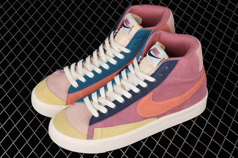 Blazer Mid 77 Desert Berry Red/Deep Navy Blue/Washed Lemon Yellow/Atomic Powder 19