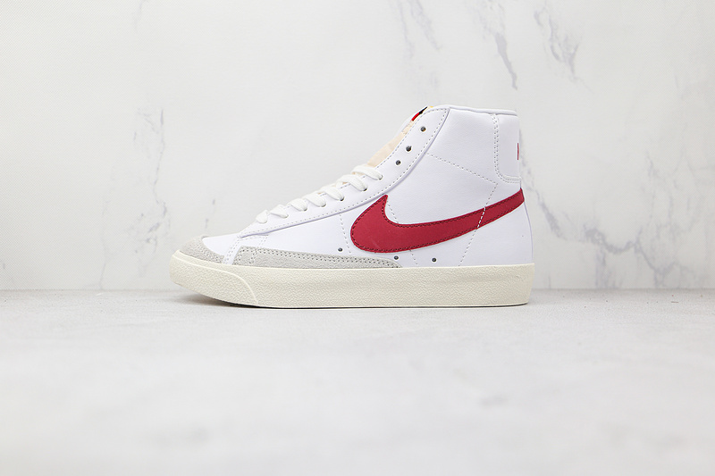 Blazer Mid 77 White/White/Brick Red 5