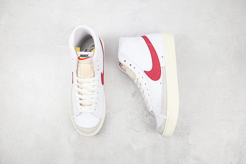 Blazer Mid 77 White/White/Brick Red 11