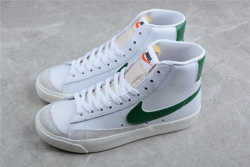 Blazer Mid 77 Vintage White/Sail/Black/Pine Green 5