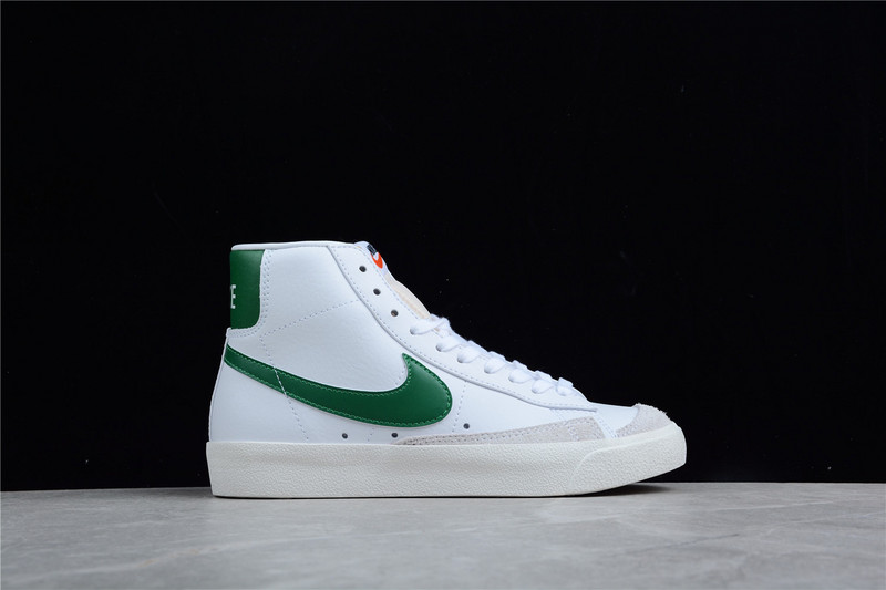 Blazer Mid 77 Vintage White/Sail/Black/Pine Green 9