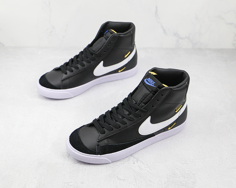 Blazer Mid 77 Se Sisterhood Black/Hyper Royal/White/White 11