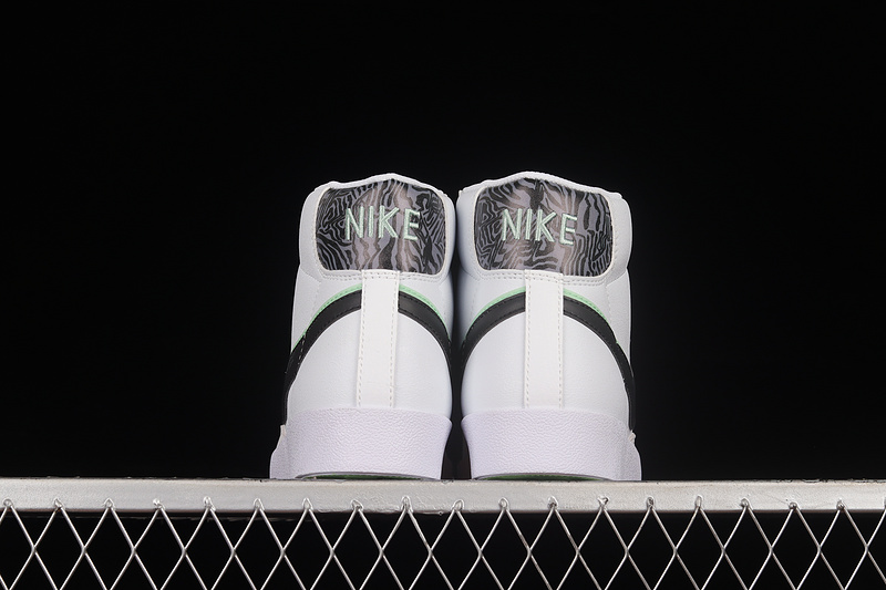 Blazer Mid White/Black/Mint Green 9