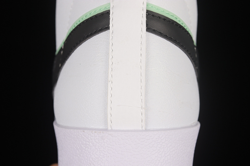 Blazer Mid White/Black/Mint Green 29