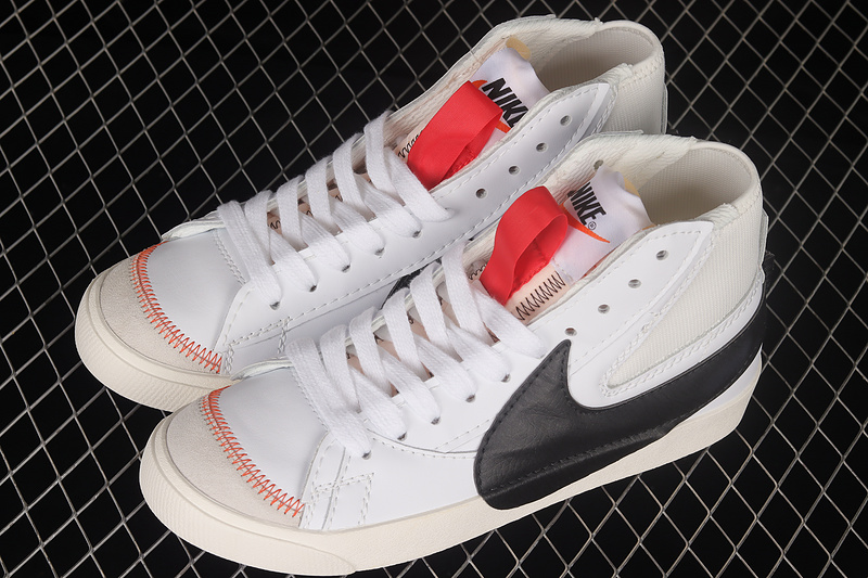 Blazer Mid White/Black/White 15