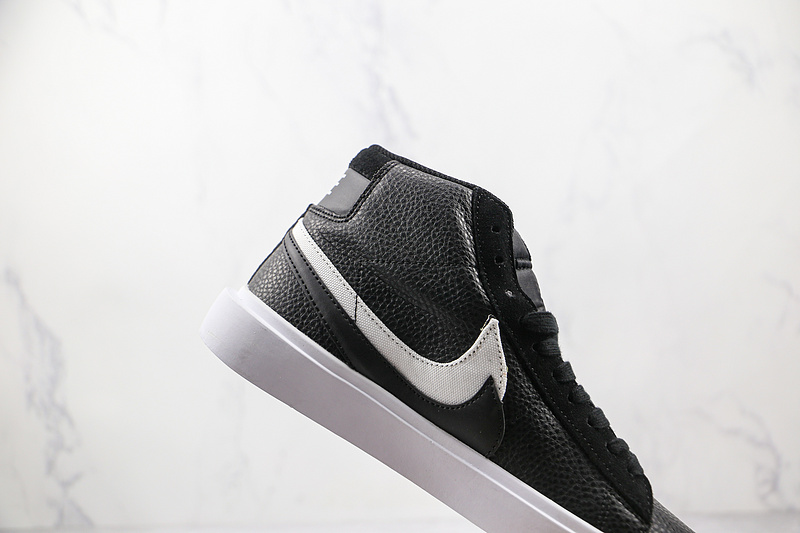 Sacai X Blazer Mid Black/Black/White 7