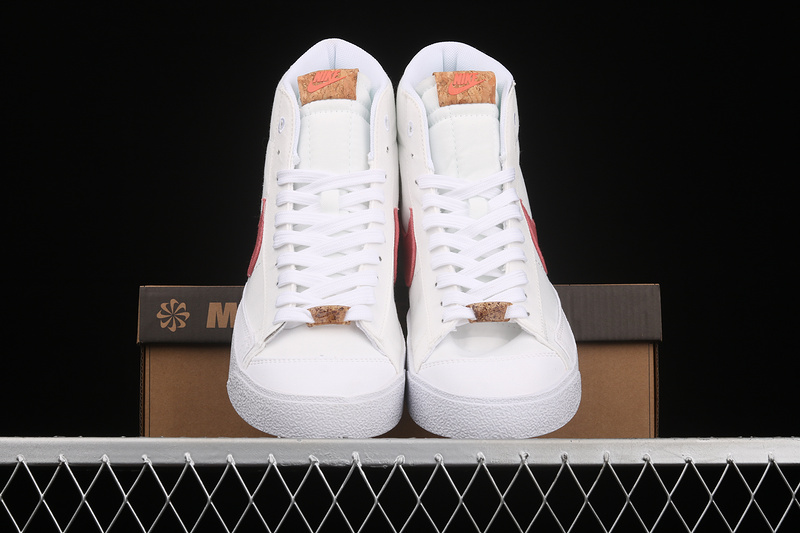 Blazer Mid 77 Catechu White/White/Light Sienna 15