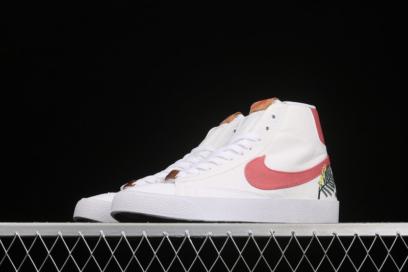 Blazer Mid 77 Catechu White/White/Light Sienna 23