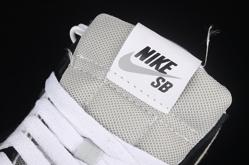 Sb Zoom Blazer Mid Prm White/Black/Grey 25