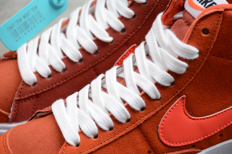 Blazer Mid ’77 Vintage Mantra Orange/Bright Crimson 23