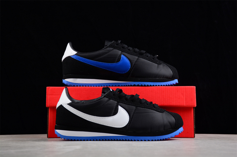 Undftd Lab Classic Cortez Sp Se Og La White/Black/Blue 15