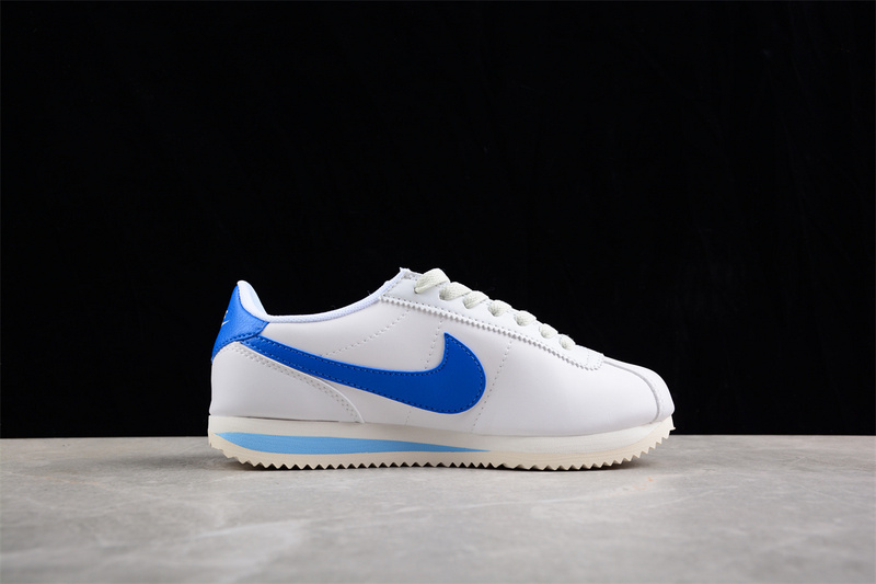 Classic Cortez Se Og White/University Blue 3