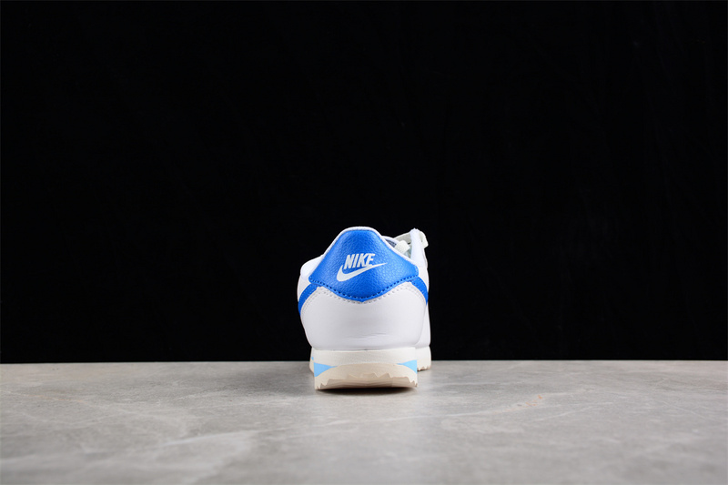 Classic Cortez Se Og White/University Blue 15