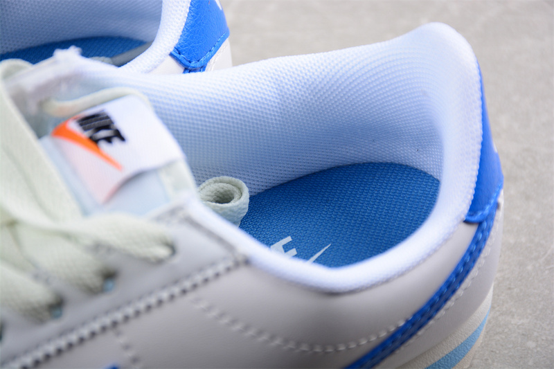 Classic Cortez Se Og White/University Blue 23