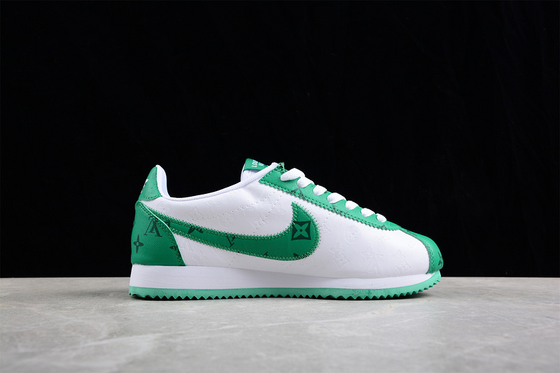 Classic Cortez Nylon Pren White/White/Green 17