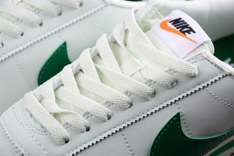 Classic Cortez Sail/Gorge Green/Malachite/Coconut Milk 3