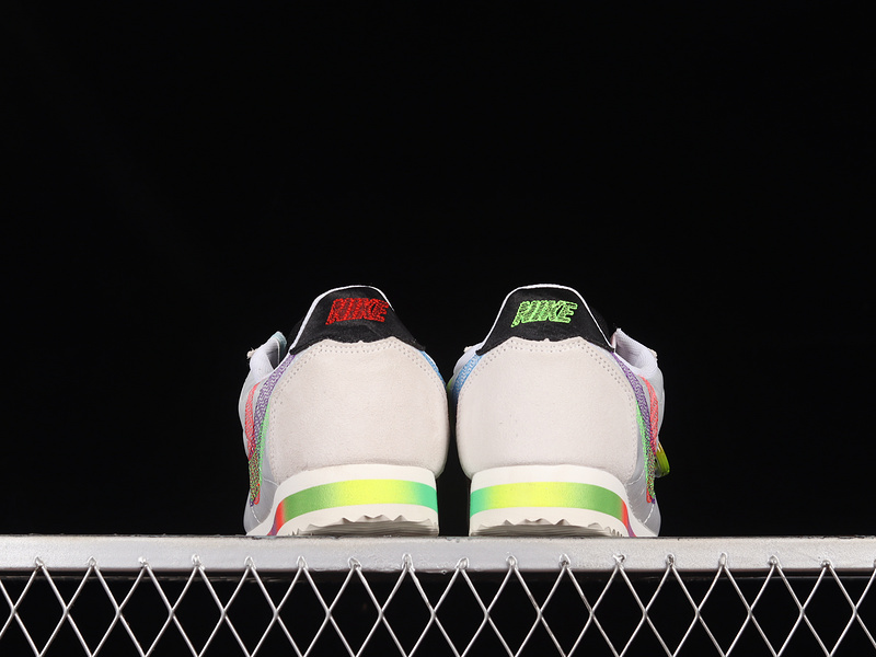 Cortez Be True 2022 Summit White/Black/Multi-Color 27