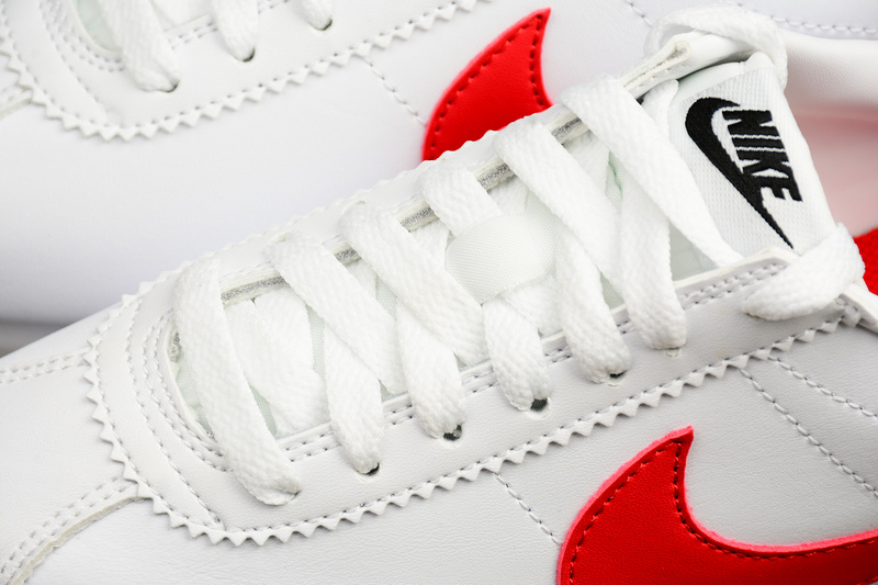 Classic Cortez Forrest Gump White/Red 11