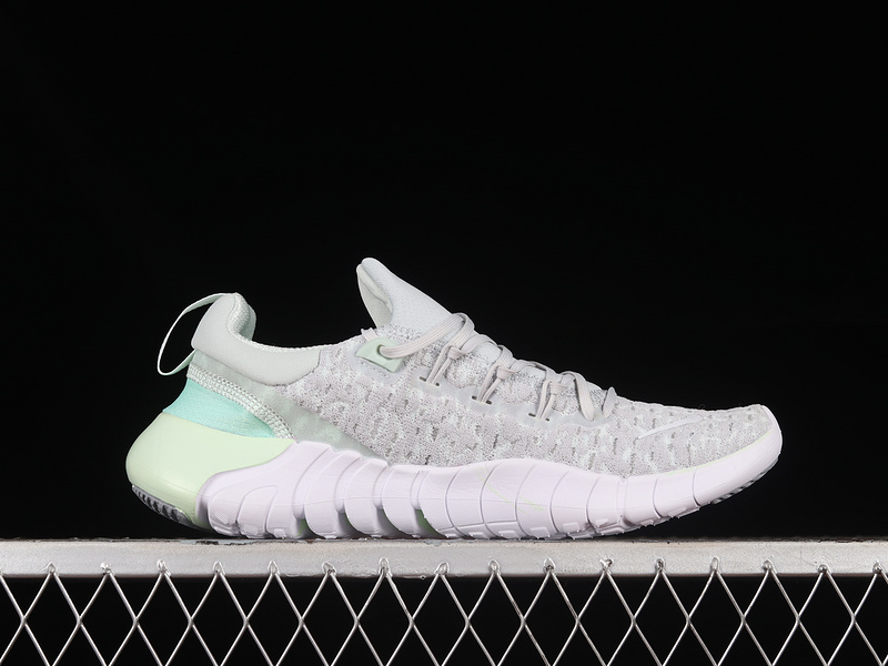 Free Rn 50 Pure Platinum/Barely Green/Mint Foam/White 23