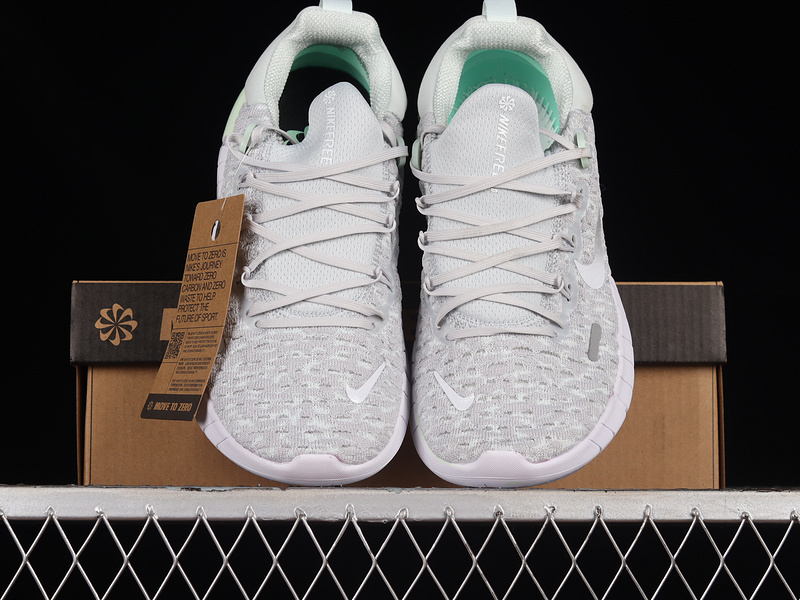 Free Rn 50 Pure Platinum/Barely Green/Mint Foam/White 27