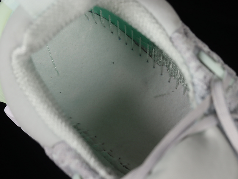 Free Rn 50 Pure Platinum/Barely Green/Mint Foam/White 29