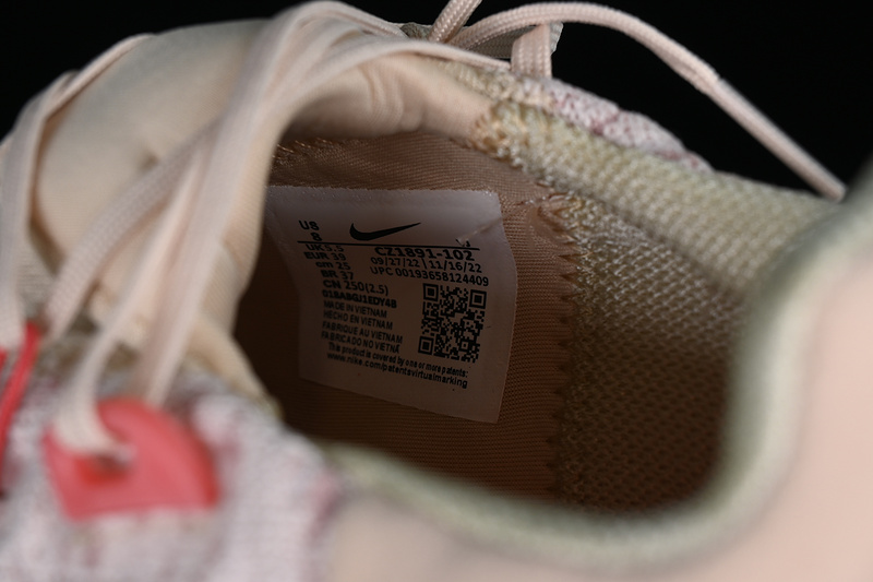 Free Run 5.0 Next Nature White/Pink/Brown 17