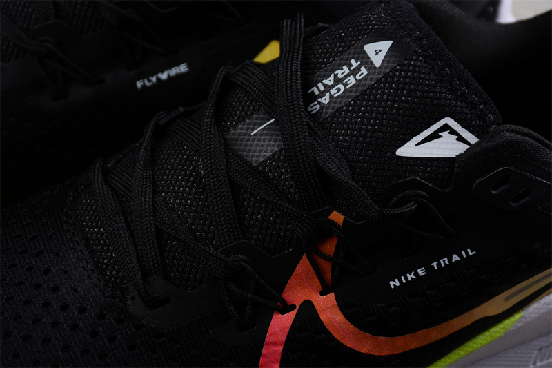 React Pegasus Trail 4 Black/Lime/White-Yellow 23